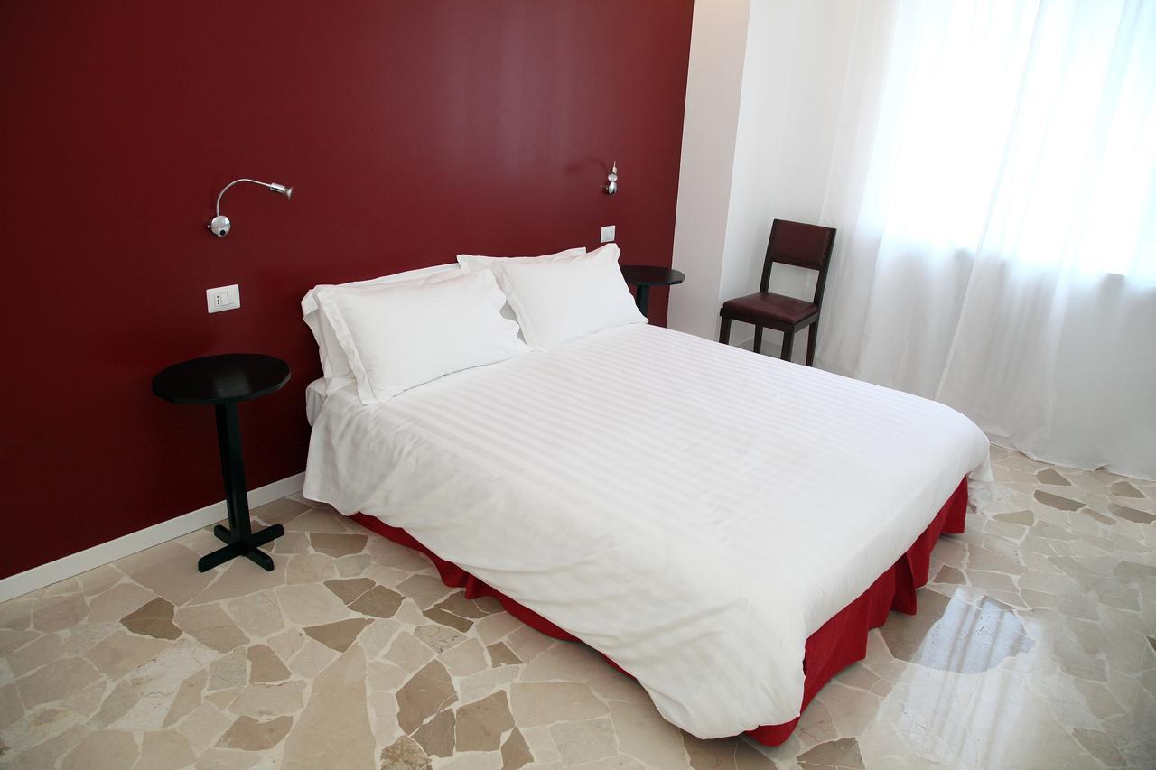 Torregiardino Bed & Breakfast Abbiategrasso Exterior foto